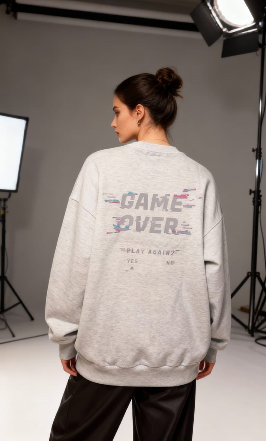 ASH™ | GLITCH MOMENT CREW SWEATSHIRT